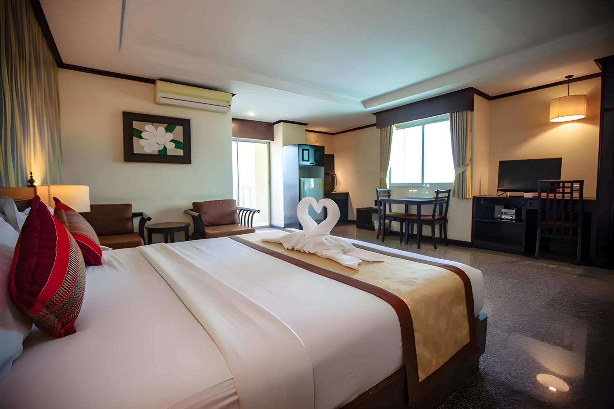 Royal Peninsula Hotel Chiangmai Chiang Mai Exterior foto