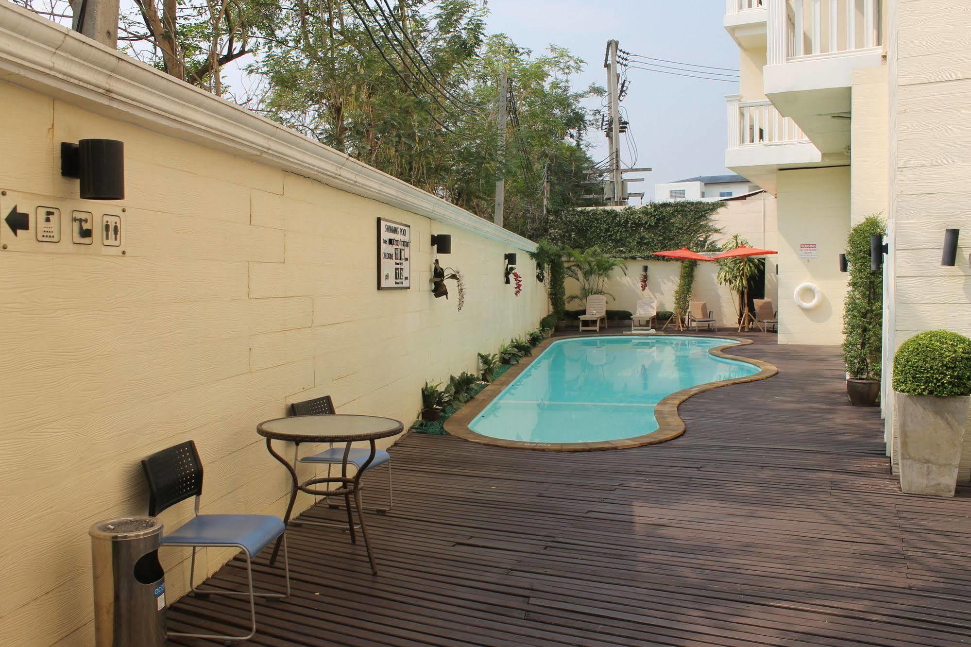 Royal Peninsula Hotel Chiangmai Chiang Mai Exterior foto